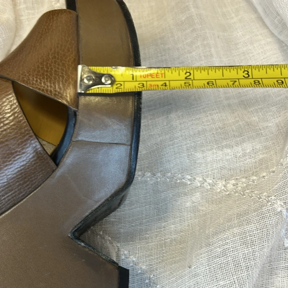 Balenciaga Elegant Brown Wedge Sandals w/box - Picture 12 of 15